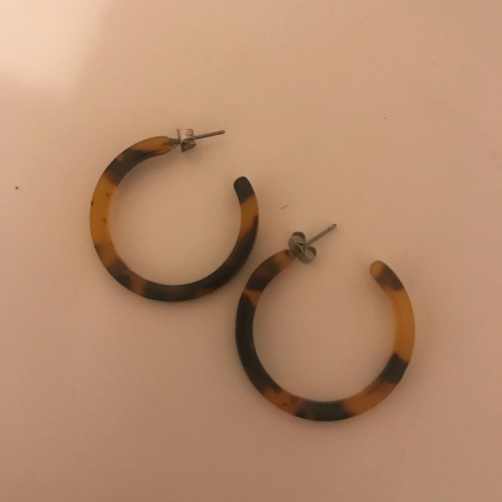 VINTAGE EARRINGS